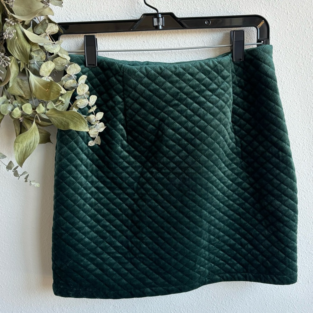 Shein | Emerald Green Quilted Velvet Skirt